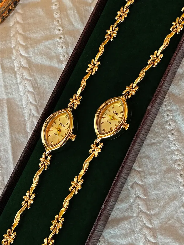 1 pièce de nouvelle montre à quartz pour femme à petit cadran doré vintage de style français