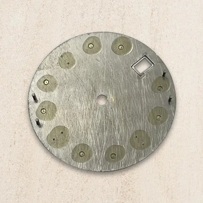 Montre à cadran de 28, 5 mm avec logo S