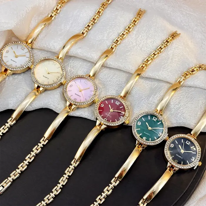 Montre minimaliste pour femme : montre-bracelet à cadran rond et bracelet fin incurvé