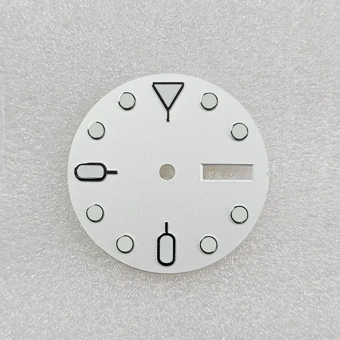 Cadran de montre lumineux vert de 28.5mm, pour mouvement NH36, cadran de montre à double calendrier 