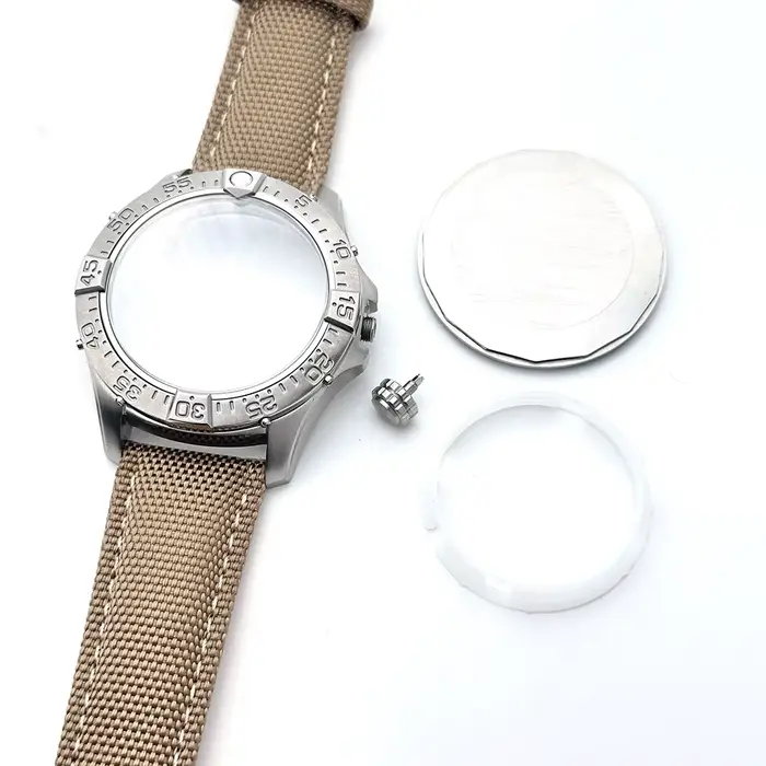 Boîtier de montre pour pilotes de jet