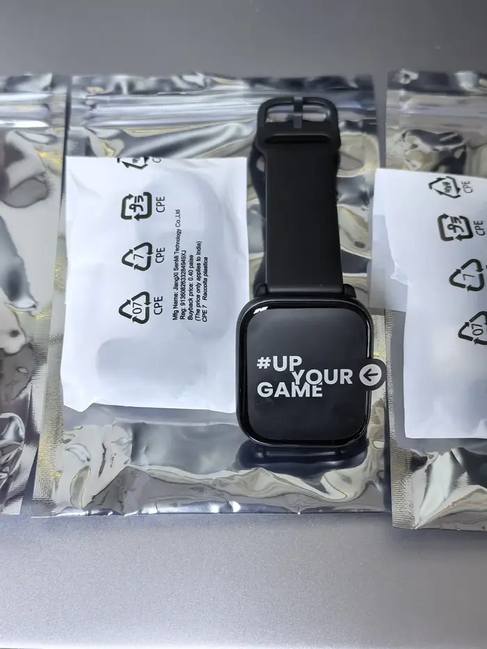 Montre connectée Amazfit Active 42 mm - Design ultra-léger