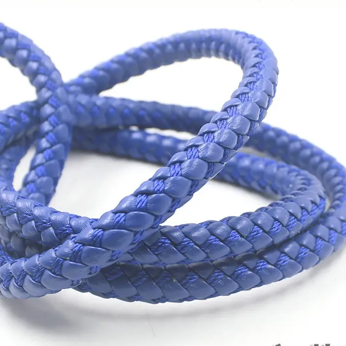 Bracelet Rond Tressé en Cuir PU