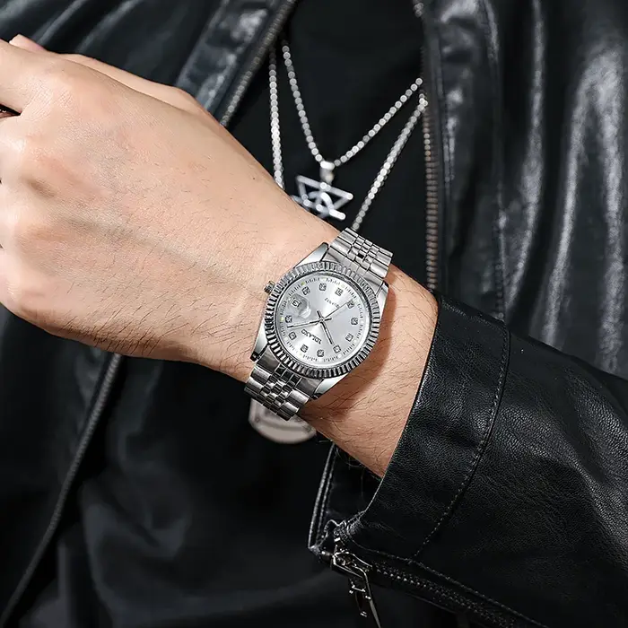 Nouvelle mode marque de luxe montres hommes 2021 doré entièrement en acier Quartz montre-bracelet