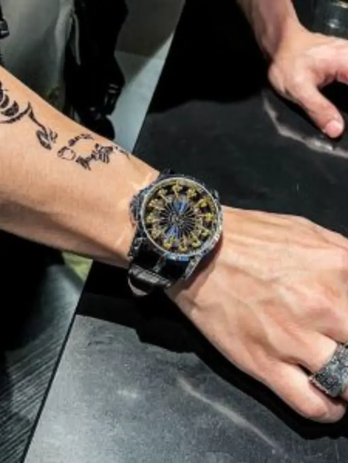 Montre pour homme luxueuse et élégante