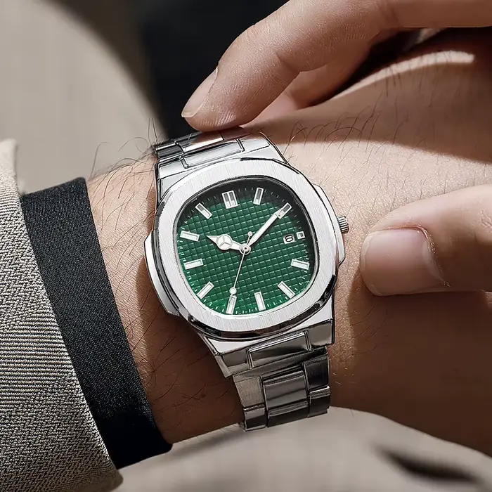 Montres pour hommes, montres carrées tendance pour hommes
