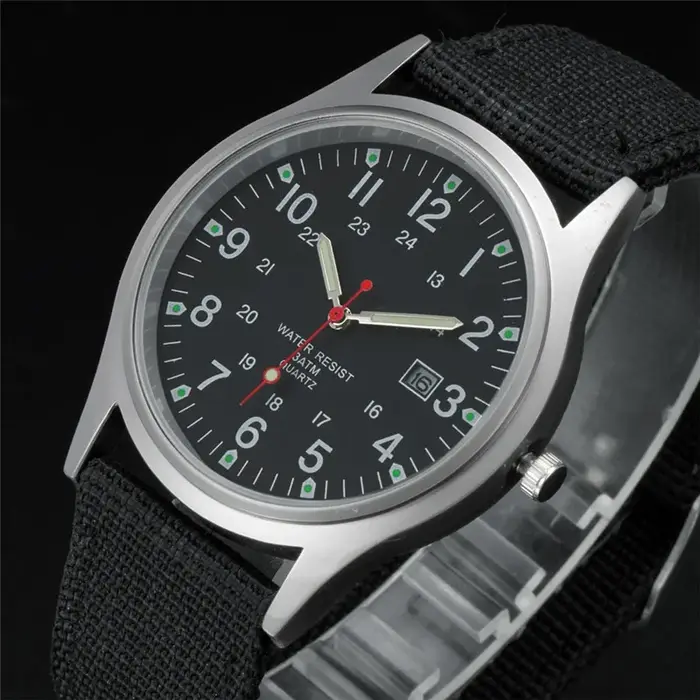 Garçons marque pas cher montres hommes mode décontracté bracelet en Nylon sport armée cadeaux Date Q