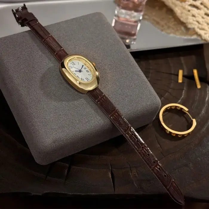 Montre à bracelet ovale, montre à quartz élégante et compacte, mode décontractée