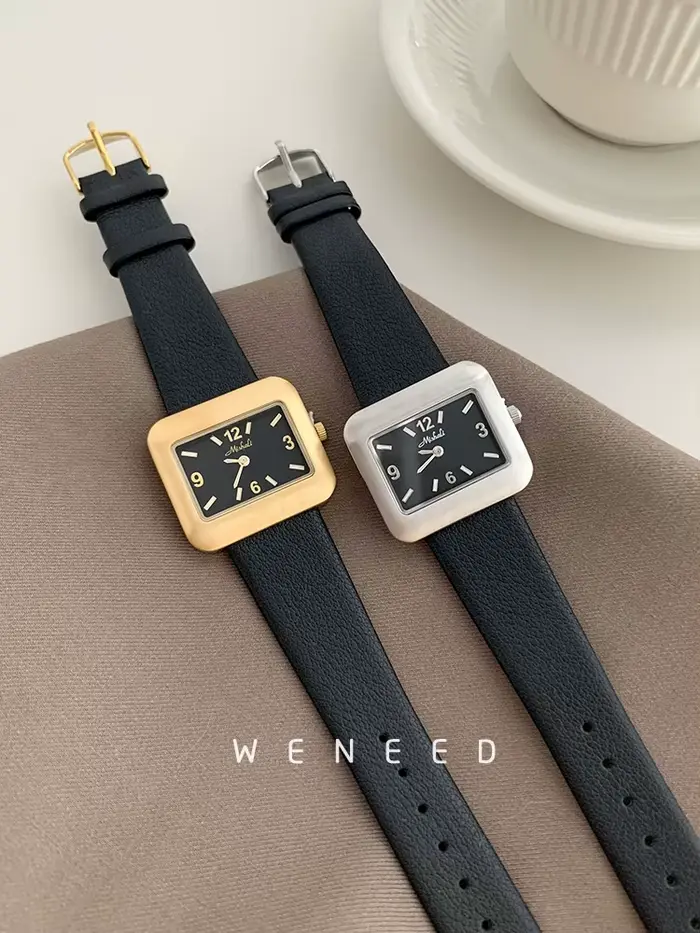 2025 nouvelle montre de mode numérique pour femme Simple carré petit cadran ceinture en cuir femmes