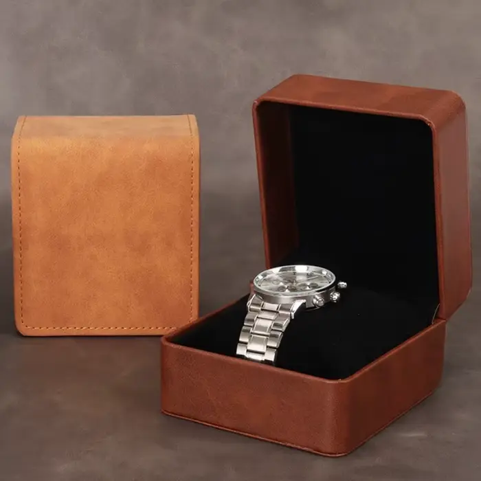 Boîte de montre en cuir unique