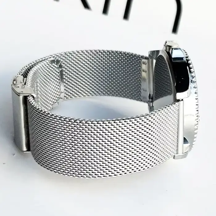Bracelet à boucle milanaise en maille