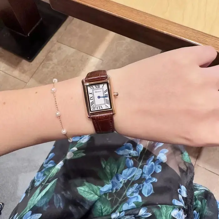 Montre femme pour filles poignet Quartz Reloj or noir rouge Rectangle Orologio dames montre-bracelet élégante bracelet en cuir véritable horloge