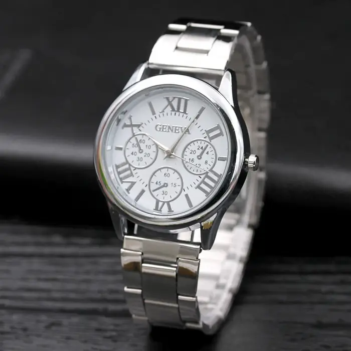 2025 Vintage nouvelle marque 3 yeux or genève montre à quartz décontractée femmes en acier inoxydable robe montre-bracelet dames horloge
