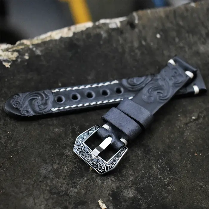 Bracelet de montre Vintage en cuir sculpté en relief