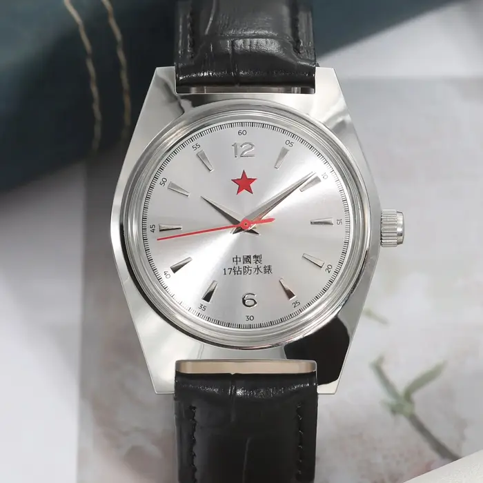 Montre mécanique pour homme 36 mm à remontage manuel 7120 étanche