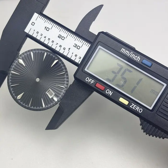 Cadran de montre créatif de style nouveau