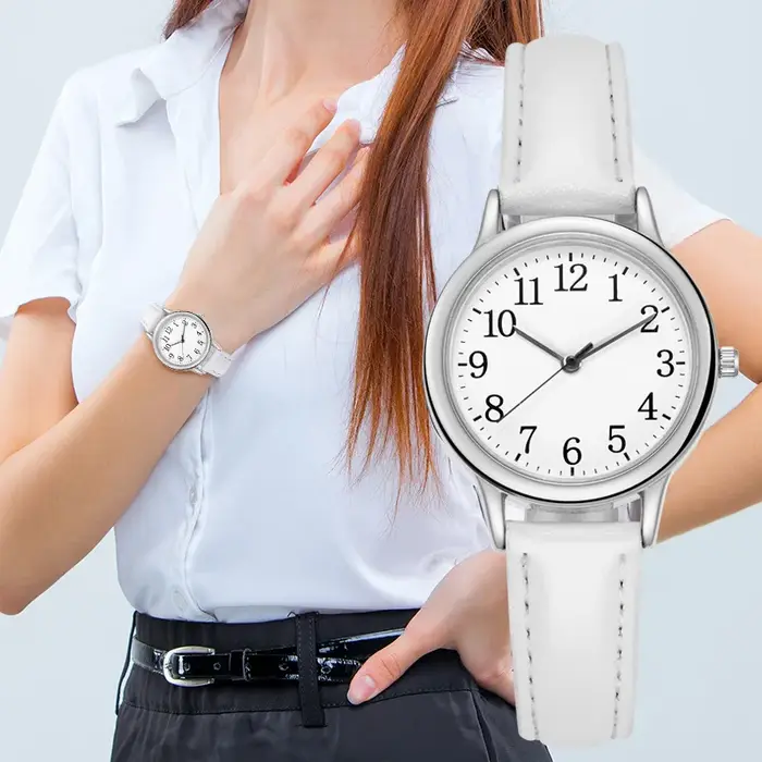 Nouvelle mode étudiants montres dames montres de luxe femme petit Bracelet en cuir montre pour filles cadeaux Relogio Feminino chaud
