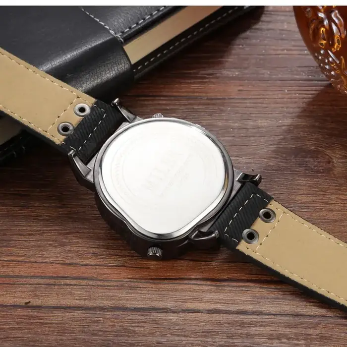 Montres de sport bleues pour hommes