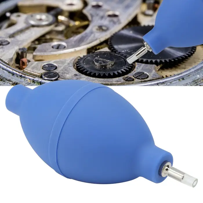 Outil de nettoyage souffleur en caoutchouc souple pour pièces de montre