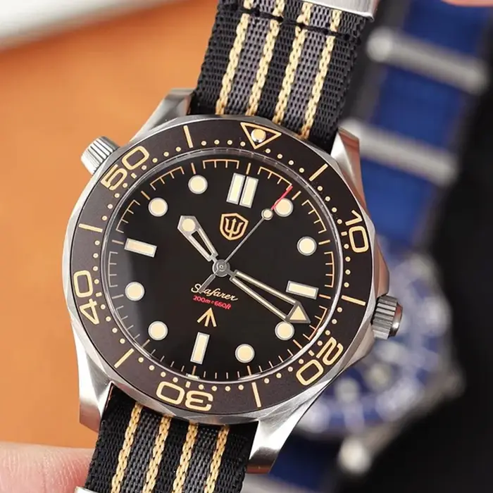 Watchdives – montre de plongée en titane pour hommes