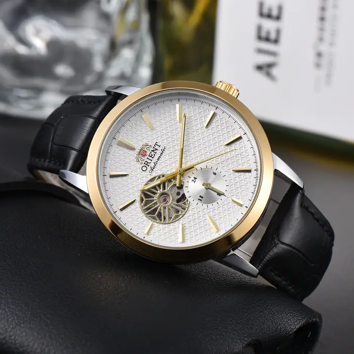 Montre squelette mécanique Orient 118A : toutes fonctions