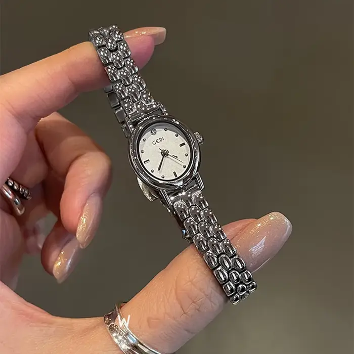 Montres GEDI pour femme