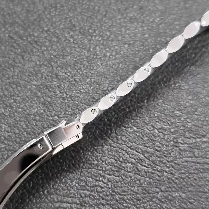 Bracelet de montre jubilé en acier inoxydable massif