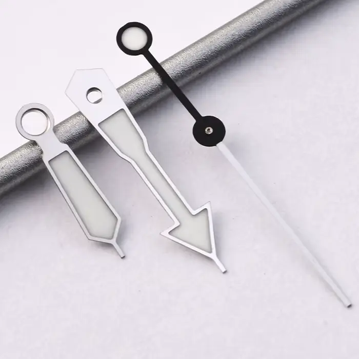 Aiguilles de montre super lumineuses pour NH35/NH36