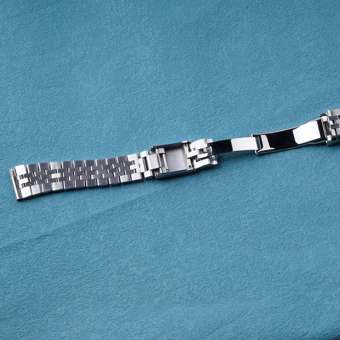 Bracelet de montre de remplacement en acier inoxydable argenté 20 mm 22 mm