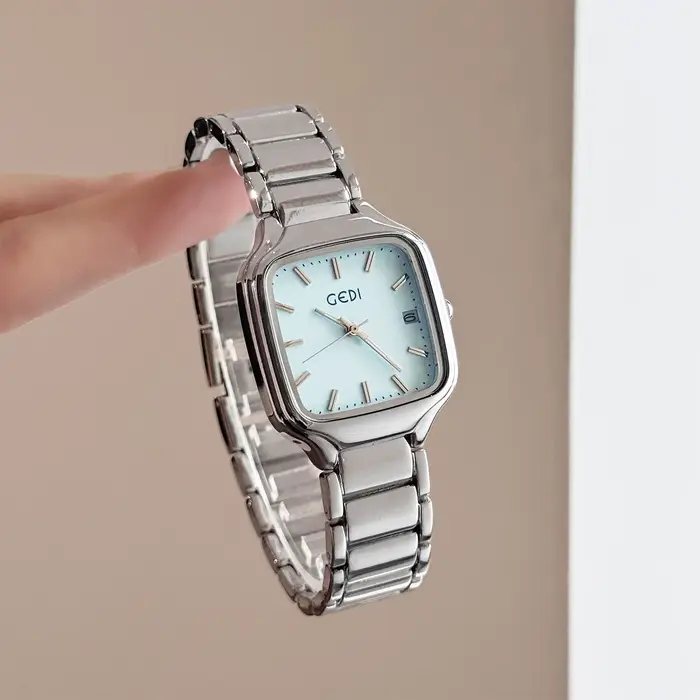2025 Nouvelle montre de mode d'inspiration vintage pour femmes imprimé léopard boîtier carré en acier inoxydable montre-bracelet à quartz pour dames horloge cadeau