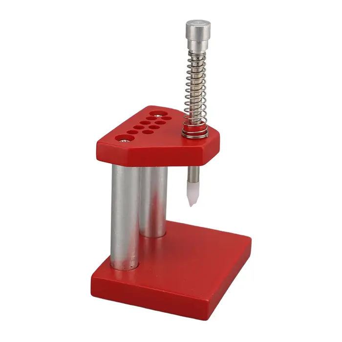 Outil de pressage de montre avec embouts fixes