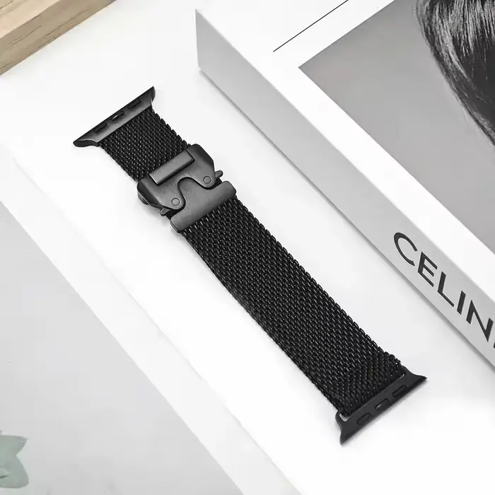 Bracelet à boucle milanaise en métal pour Apple Watch Ultra 2