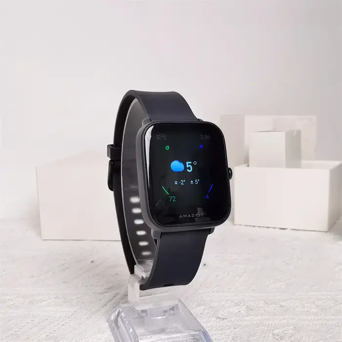 Amazfit Bip U Pro montre intelligente SpO2 5ATM étanche Bluetooth5.0 GPS surveillance du sommeil Version mondiale 95 nouvelle exposition SmartWatch