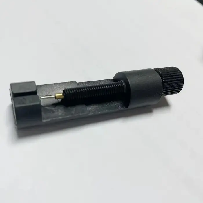 Outil de montre pour retirer le bracelet de montre WT0001