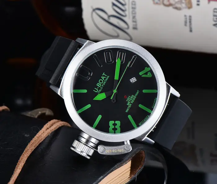 Montre-bracelet sport chronographe à quartz pour homme U-BOAT, boîtier en acier inoxydable massif, m