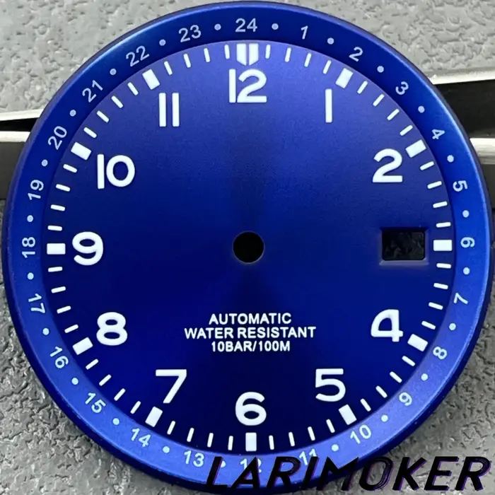 LARIMOKER Cadran de montre de pilote avec fenêtre de date et chiffres arabes de 33,5 mm, avec luminescence verte, compatible avec le mouvement automatique NH35, accessoires de montre