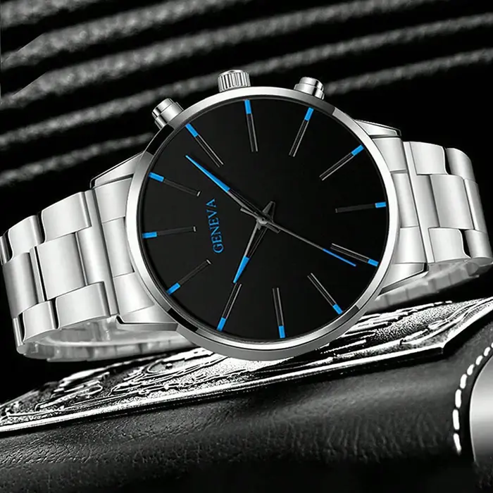 Montre pour hommes à la mode et décontractée