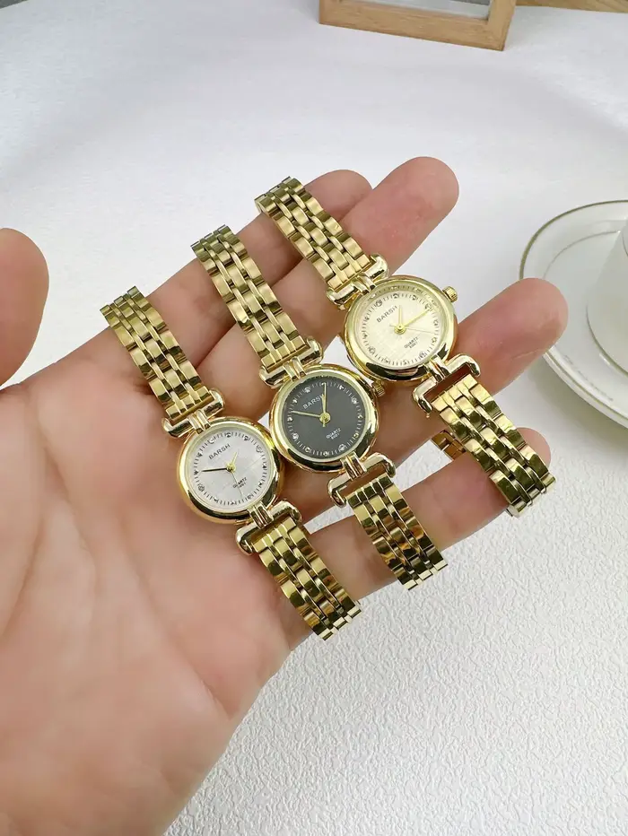 Montre pour femme haut de gamme en or