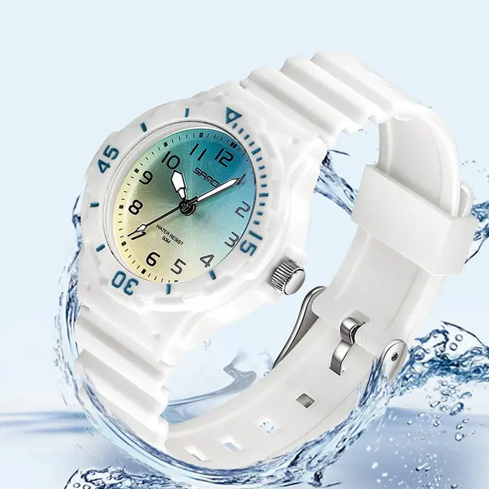Montre de sport étanche pour femme