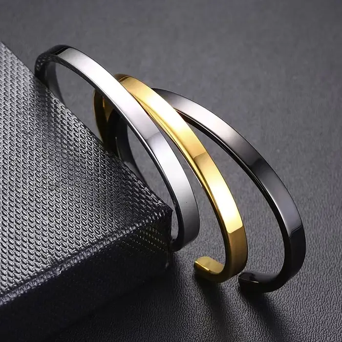 Bracelet classique de base personnalisé pour hommes et femmes