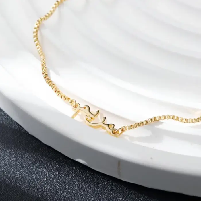 Bracelet personnalisé avec nom arabe pour femmes