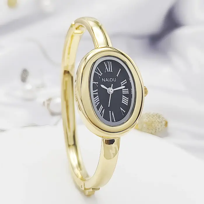 2025 nouvelles belles dames ovales montres pour femmes fille Simple argent or mignon Quartz élégant minimaliste