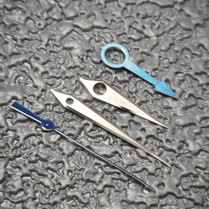 Aiguilles de Montre de Haute Qualité avec Aiguilles Bleues et Dorées et Argentées, Accessoires pour 