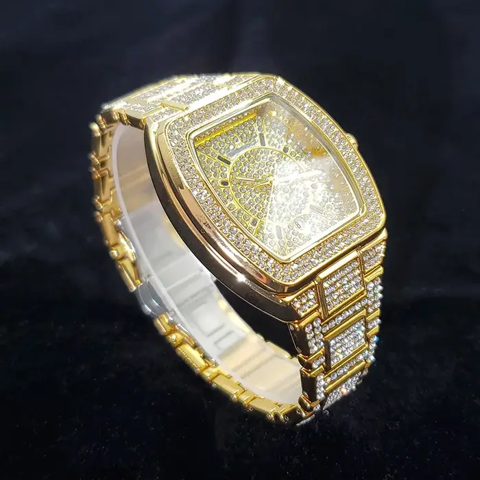 Montre en diamant de luxe pour hommes