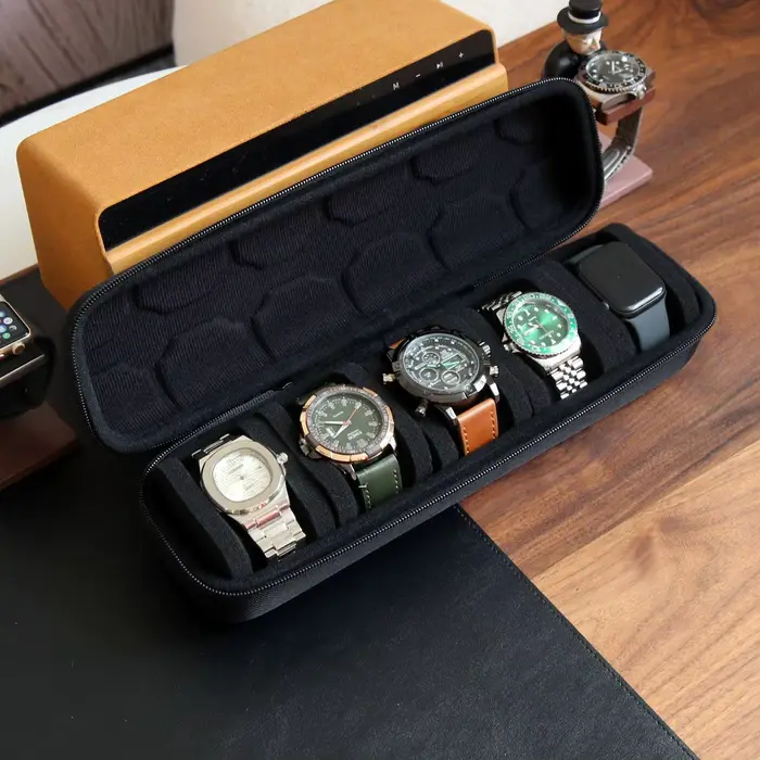 Boîte de rangement de montre de voyage