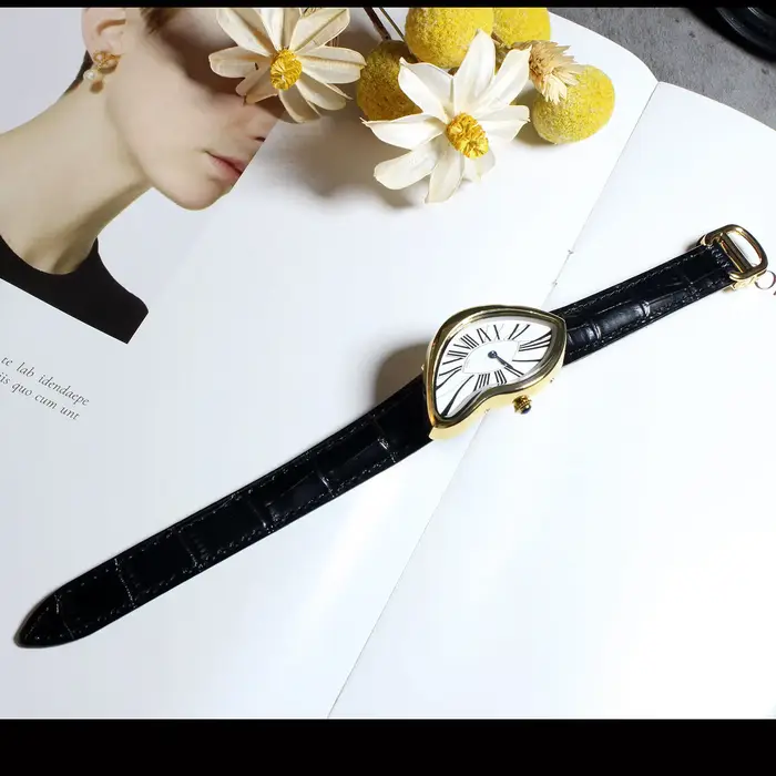 Nouvelle montre torsadée médiévale Crash Melt pour hommes bracelet en cuir de mode montres à Quartz horloge masculine Relogio Masculino livraison directe