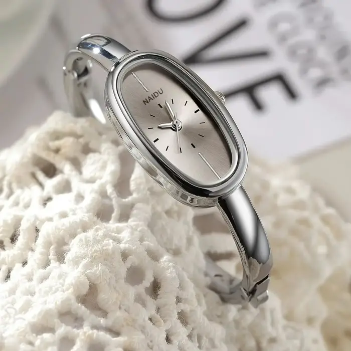 Montre à quartz classique pour homme