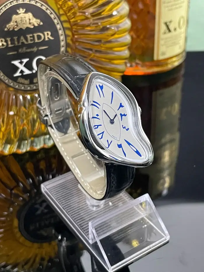 Montre de couple pour homme et femme, montre-bracelet à quartz en cuir noir, de luxe, au design original et tendance, nouvelle collection