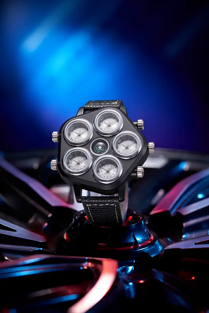 Montre à quartz pour homme à grand cadran personnalisé avec cinq cadrans et plusieurs fuseaux horaires