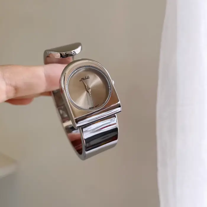 Montre de luxe pour femmes